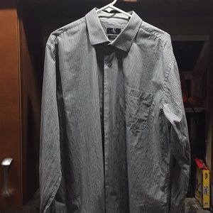 Calvin Klein slim fit men’s dress shirt